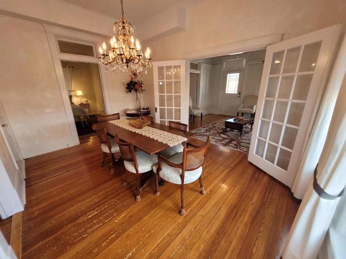 Holland House - Historic And Sophisticated Villa Alpine Luaran gambar
