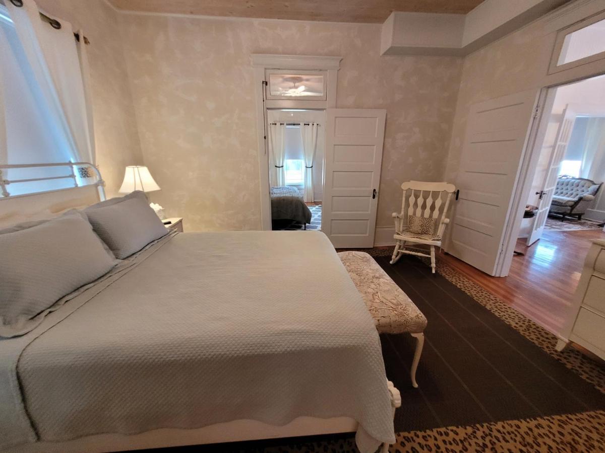 Holland House - Historic And Sophisticated Villa Alpine Luaran gambar